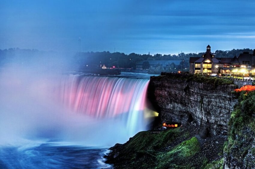 Niagara Falls American-Side Illumination Walking Tour with Boat Ride 3