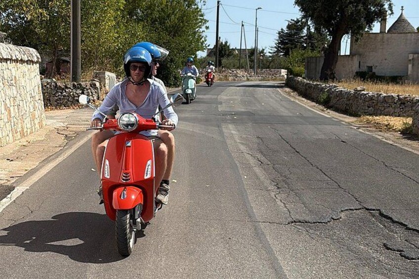 Vespa tour from Polignano to Savelletri with octopus sandwich 2