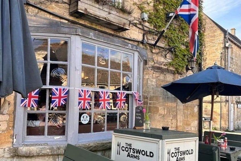 pubs, delis, shops in the cotswolds 5
