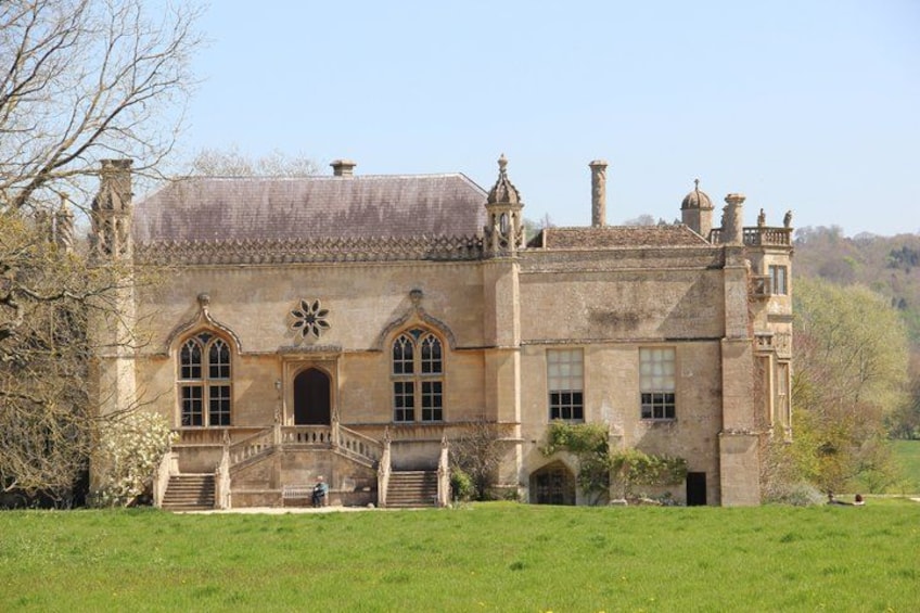 Private Cotswolds Day Tour: Small-Group Luxury in a Mercedes 4
