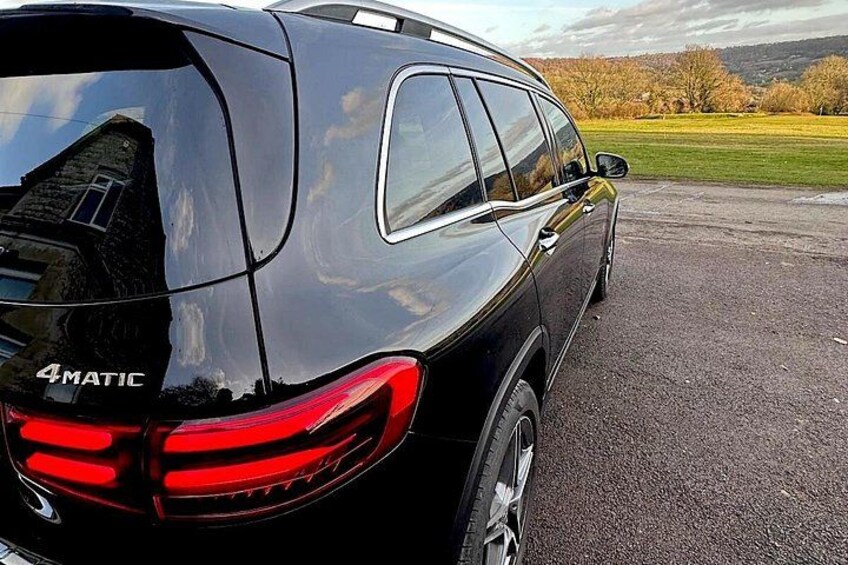private tour with mercedes benz 2