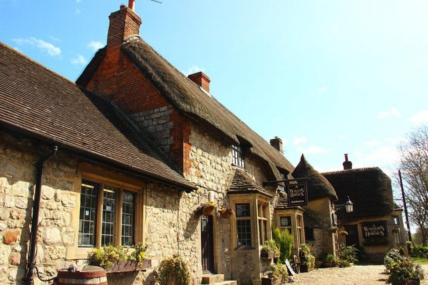 Private Cotswolds Day Tour: Small-Group Luxury in a Mercedes 3