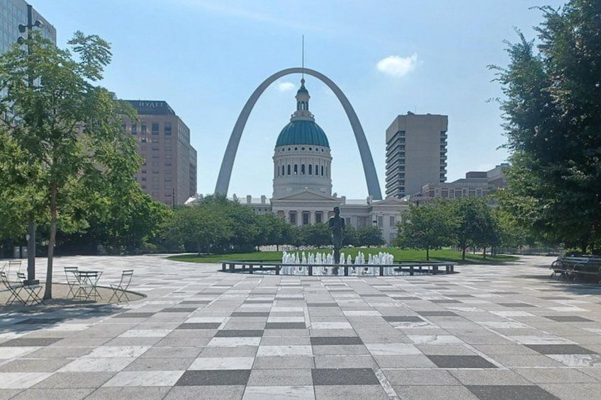 Downtown St. Louis Smartphone Guided Audio Walking Tour App 2