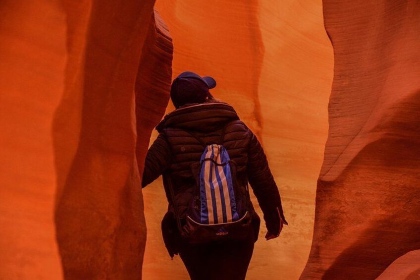 Guest enjoying the Secret Antelope Canyon. 3