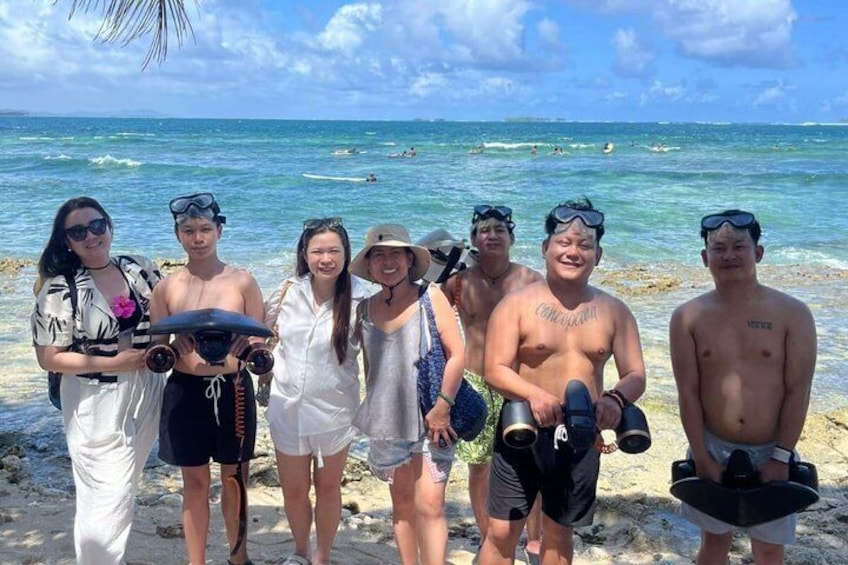 Siargao: Fly Underwater on a Seascooter at Cloud 9 4