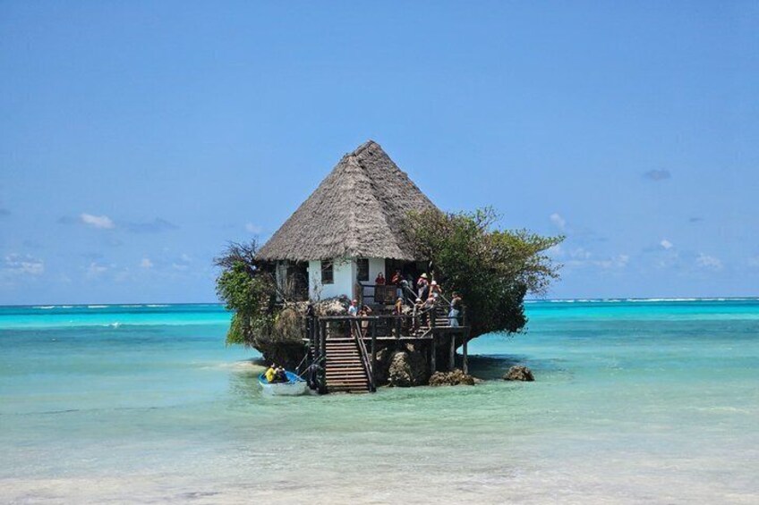 Explore Whole Zanzibar Island in One day 4