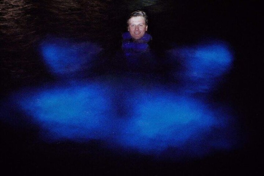 Grand Cayman Bioluminescent Bay & Starfish Point Boat Tour 3