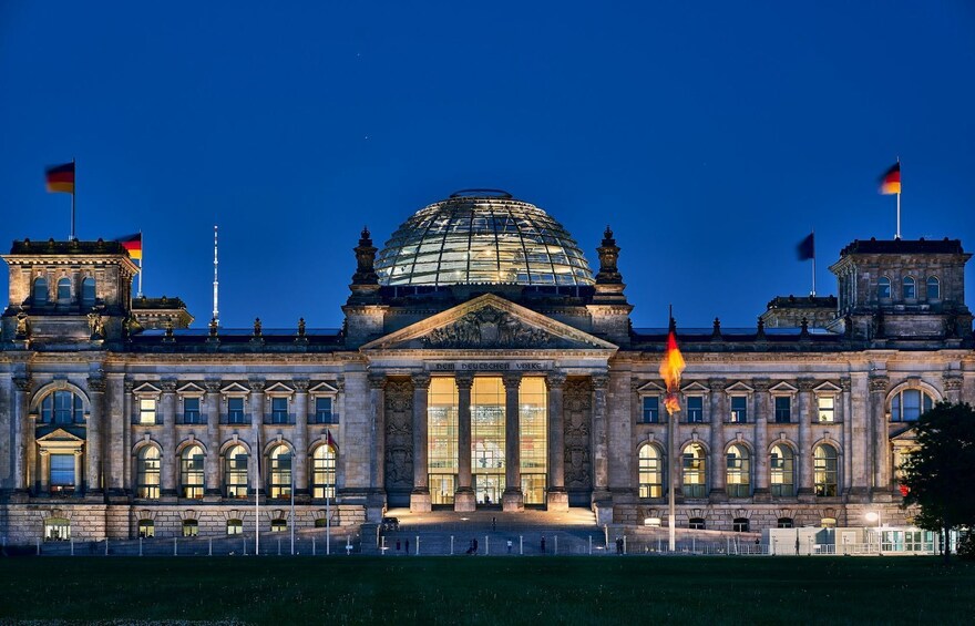 Berlin Sightseeing Tour with Bode Museum Ticket 2