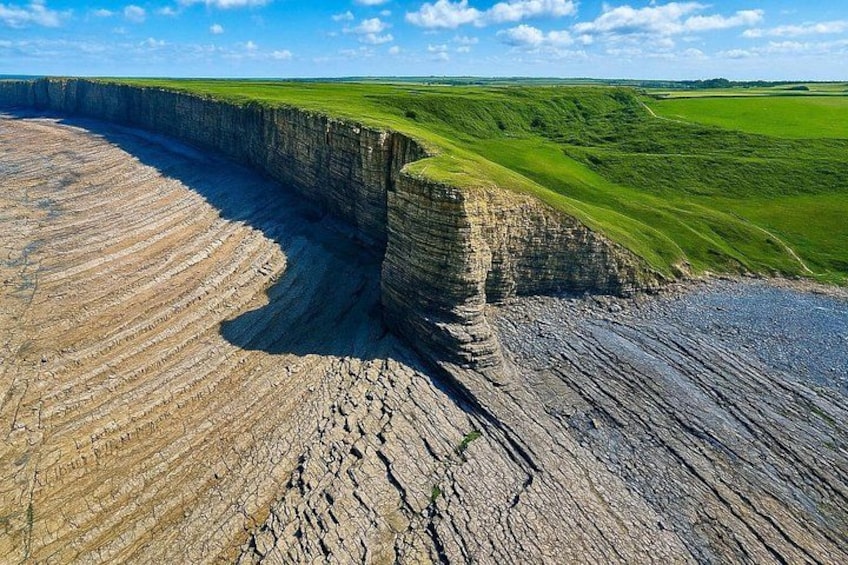Cardiff: South Wales Cliffs, Beaches & Castles Day Tour 1