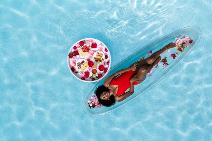 Floating Brunch Pool Experience 1