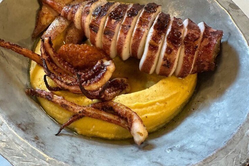 Food Tour with a Local Chef: Markets, Tastings & Lunch 4