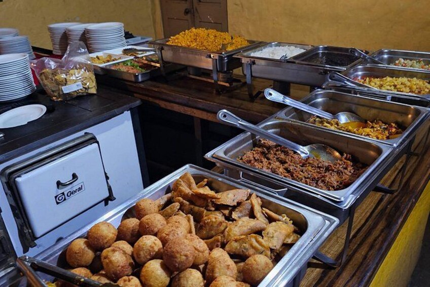 San Jose : Night Tica Gastronomy and Folk Dance in Costa Rica 3