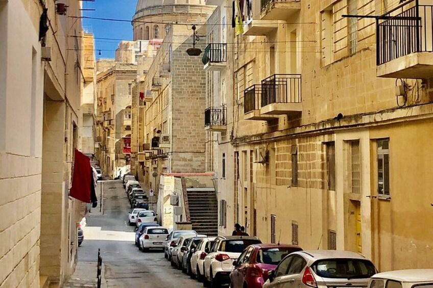 8 Day Classic Trip in Tunis, Malta and Scilia 5