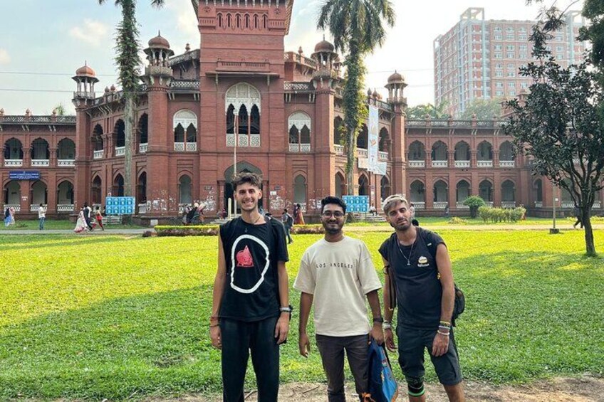 Our amazing guests from Italy posing in front of the iconic Curzon Hall, a masterpiece of Mughal and colonial architecture at Dhaka University. 3