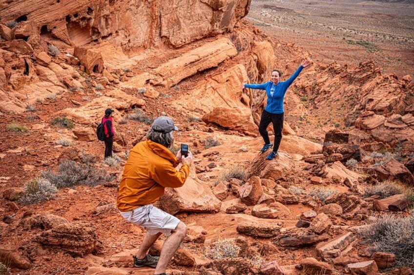 Red Rock Canyon Hiking Adventure fom Las Vegas 1