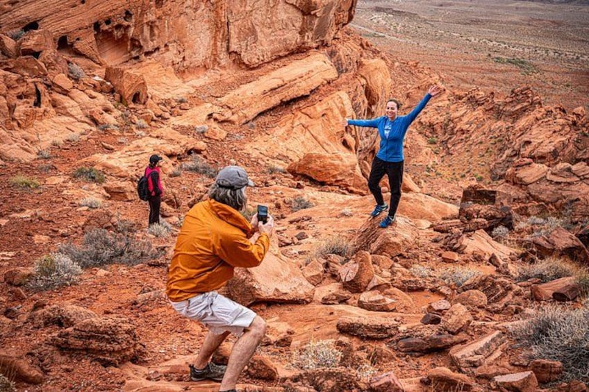 Red Rock Canyon Hiking Adventure fom Las Vegas 1