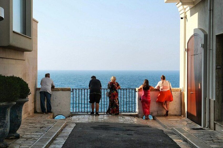 Polignano, Alberobello & Locorotondo : Day Trip w/ Coach, from Bari 3