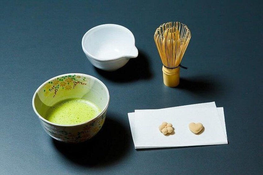 Tea Ceremony Experience (includes Matcha grinding demonstration) 1