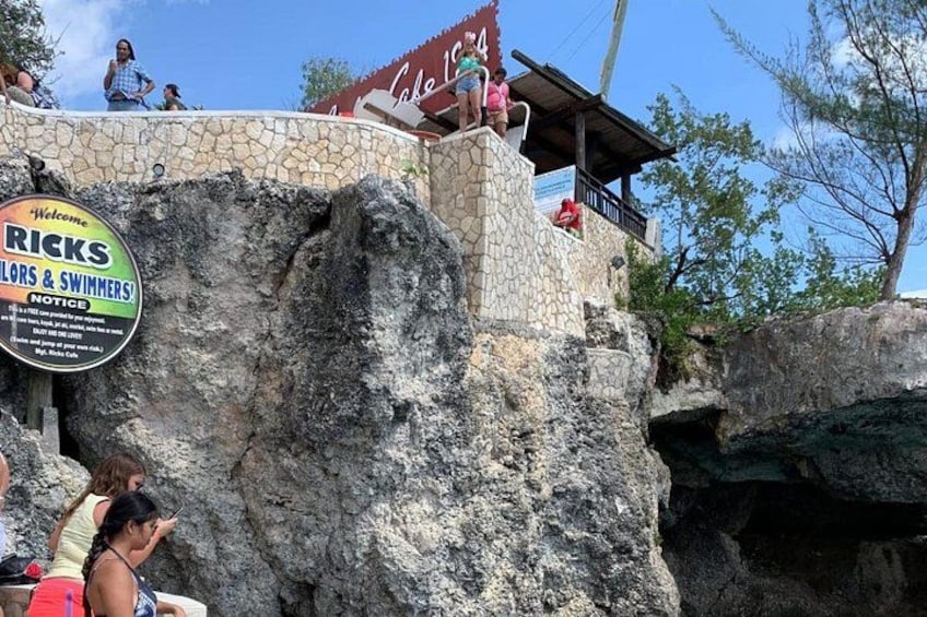 Negril Ricks Cafe and 7 Mile Beach Tour 4