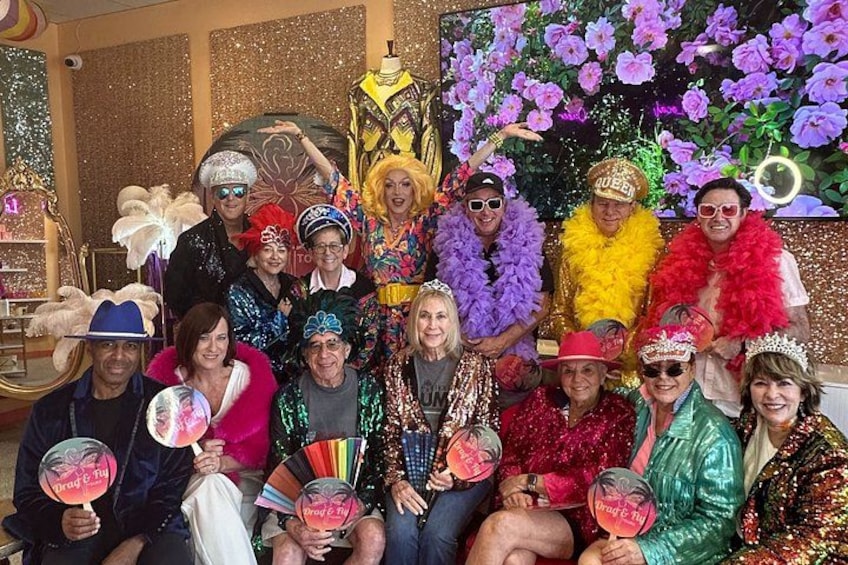 Drag Queen Hosted Palm Springs Sightseeing Bus Tour 3