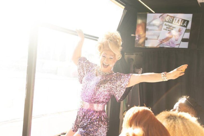 Drag Queen Hosted Palm Springs Sightseeing Bus Tour 3