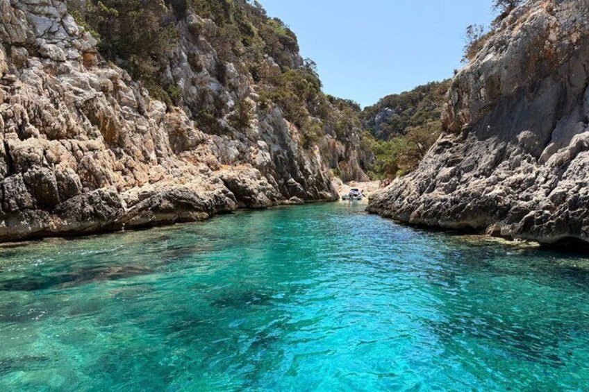 RIB tour in the Gulf of Orosei from Arbatax 5