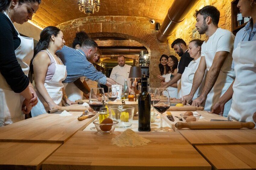 Florence Pasta & Tiramisu Cooking Class with Unlimited Wine 4
