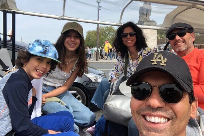 Highlights of Paris in Private Eco Tuk Tuk tours 5