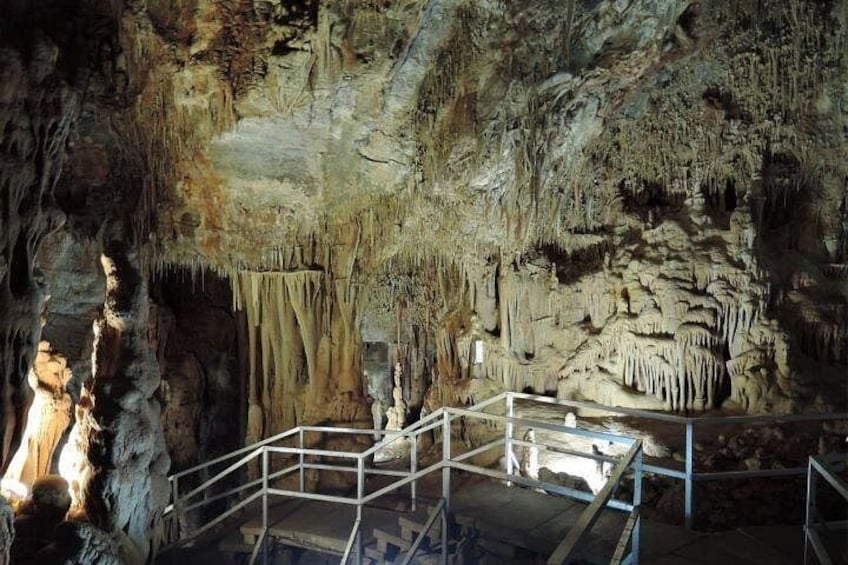 Day Tour in Petralona Cave and Chalkidiki without guide 4