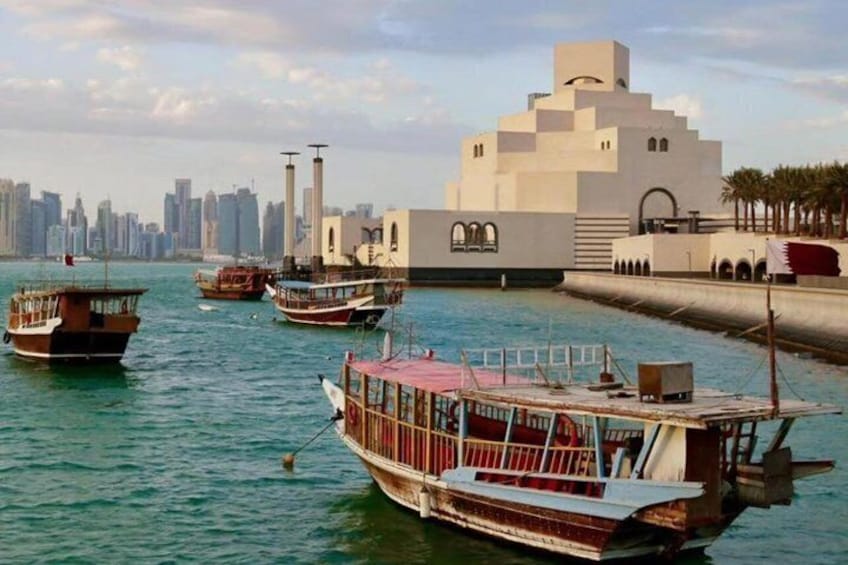 Private City Tour In Doha, Souq Waqif, Courniche,The Pearl,Katara 1