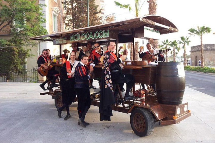 https://media-cdn.tripadvisor.com/media/attractions-splice-spp-720x480/14/c3/7e/c2.jpg 3