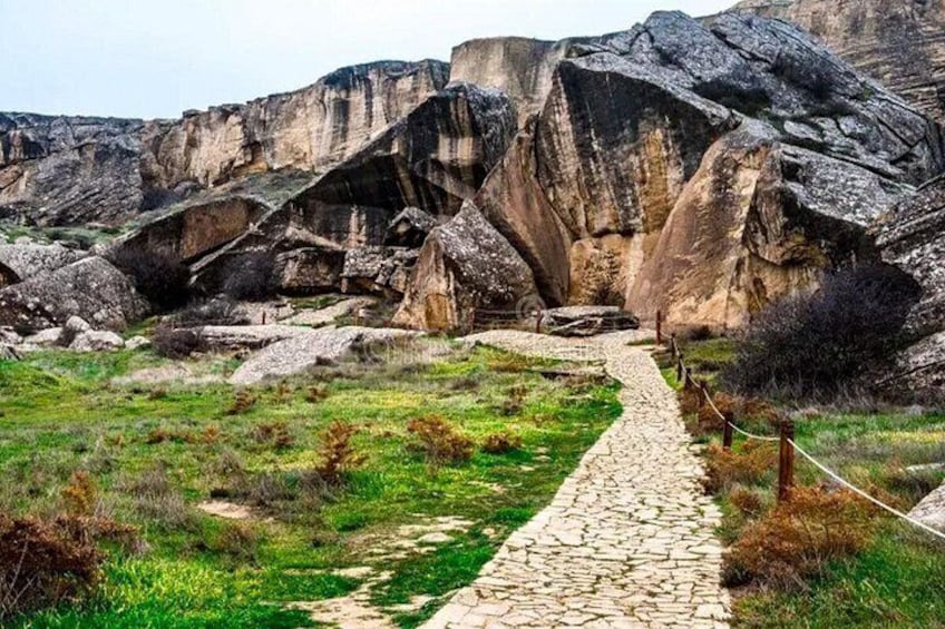 Baku : Gobustan, Absheron Sights Guided Day Trip Lunch included 1