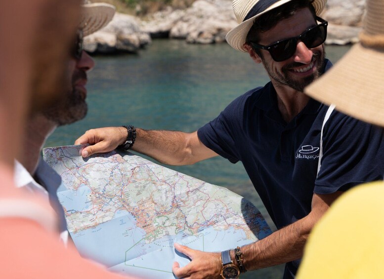 Picture 5 for Activity From Aix-en-Provence: Cassis Tour with Cap Canaille Stop 4