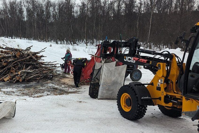 Snowmobile or UTV Safari in centrum of Alta city. close to harbor 3