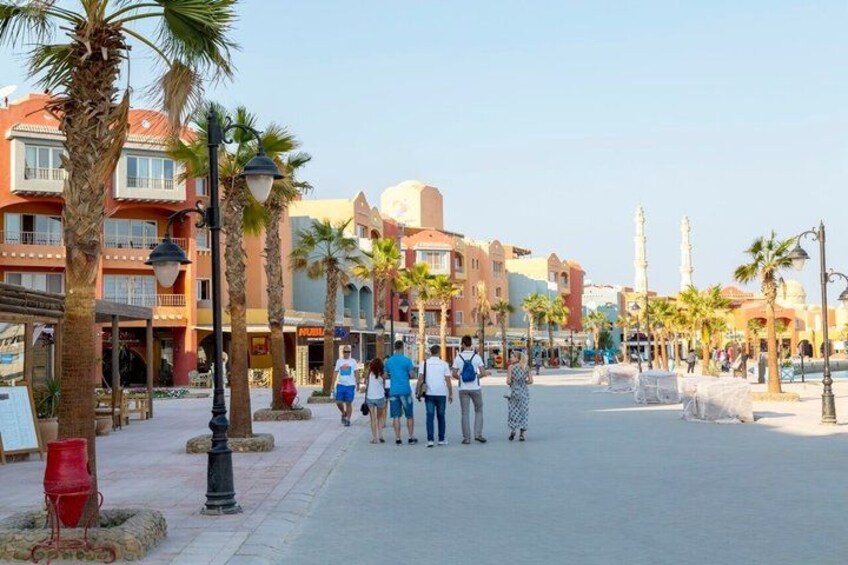 Hurghada Private Guided City Tour with Shopping 5