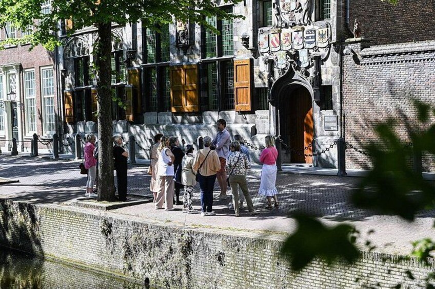 Guide and group in Delft 3