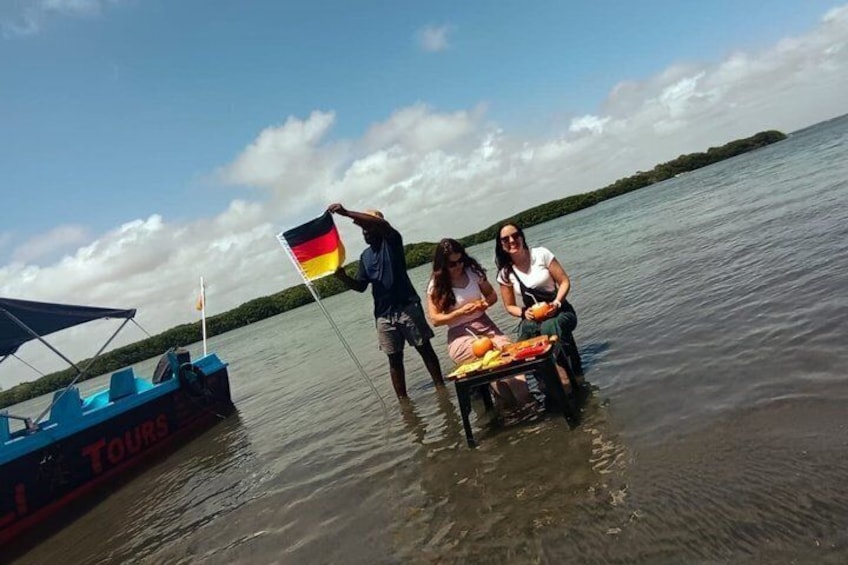 Negombo Lagoon Boat Safari Hotel Pickup(Monkey,Mangrove) 3