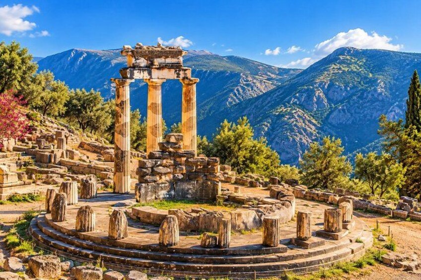 Private Luxury Tour: Delphi – Sacred Center of the Ancient World 1