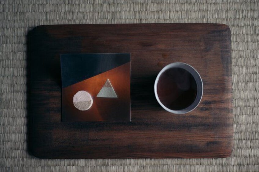 Kyoto: Candlelit Tea Ceremony in a 100-Year-Old Machiya 3