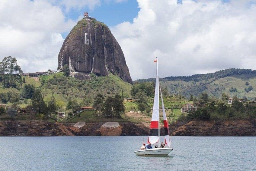 Guatape, Penol Stone, Dam Tour. 2