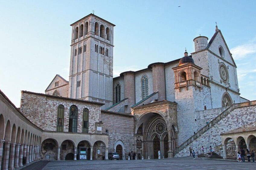 Assisi Walking Tour with Audio and Written Guide by a Local 2
