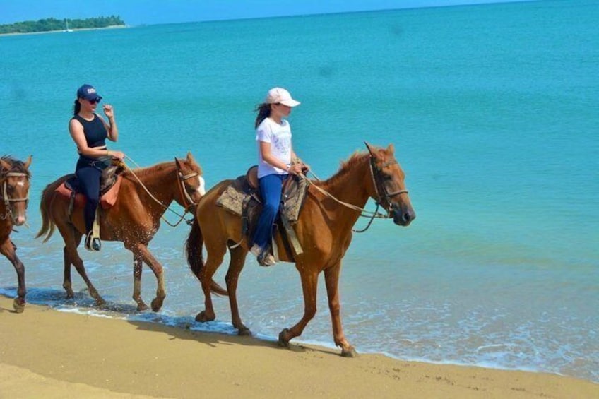 Beach Horseback Riding Adventure in Puerto Plata 4