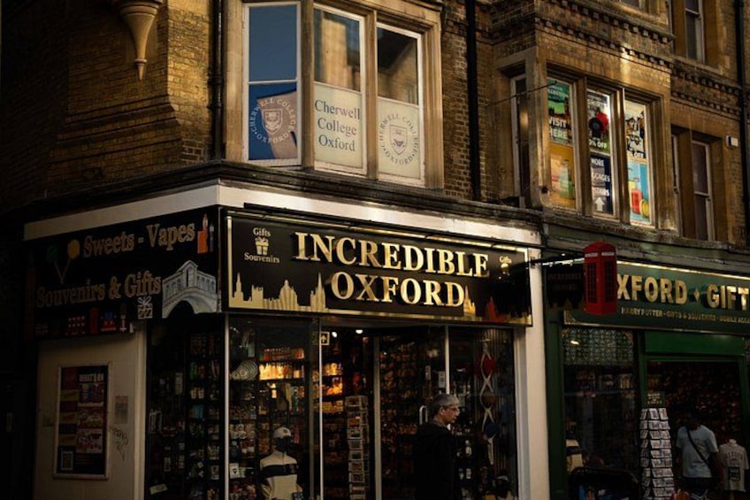Oxford Harry Potter Locations Walking Tour by Alumni™ 2