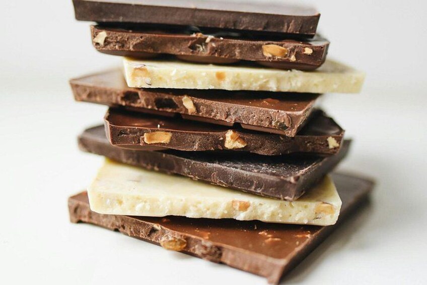 Geneva Chocolate & Sweet Delights Walking Tour by Do Eat Better 1