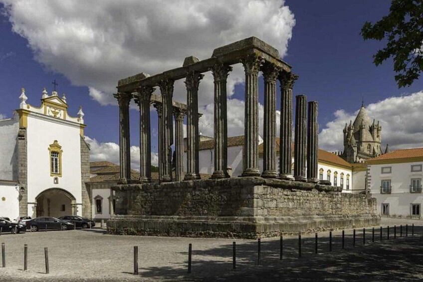 Diana Temple 1