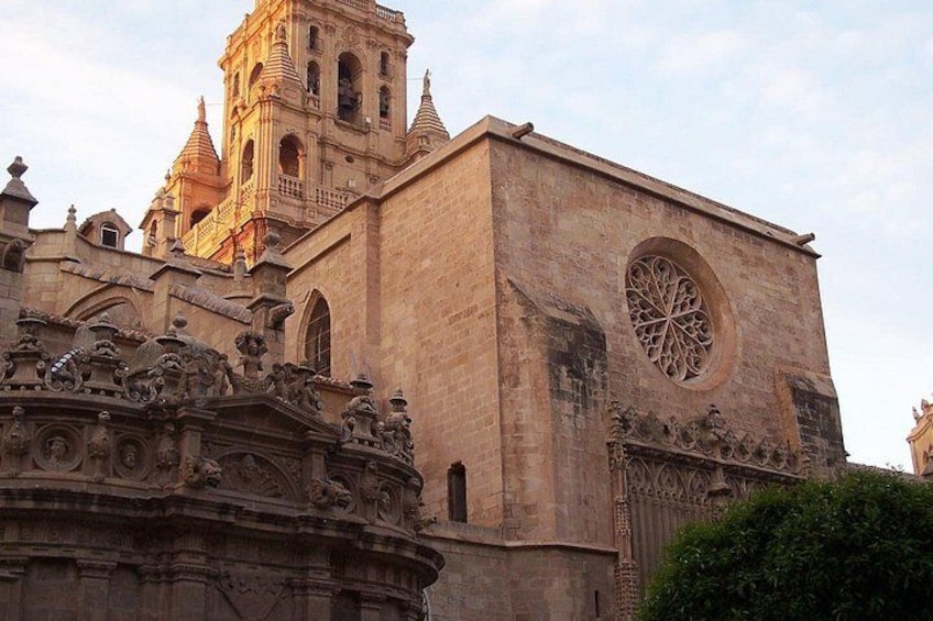 Discover Murcia - Historic Landmarks, Cathedral & Vibrant Markets 5