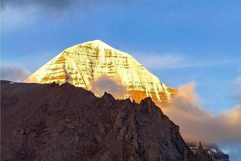 11-Day Ngari Discovery Tour Manasarovar Lake and Mt. Kailash 1