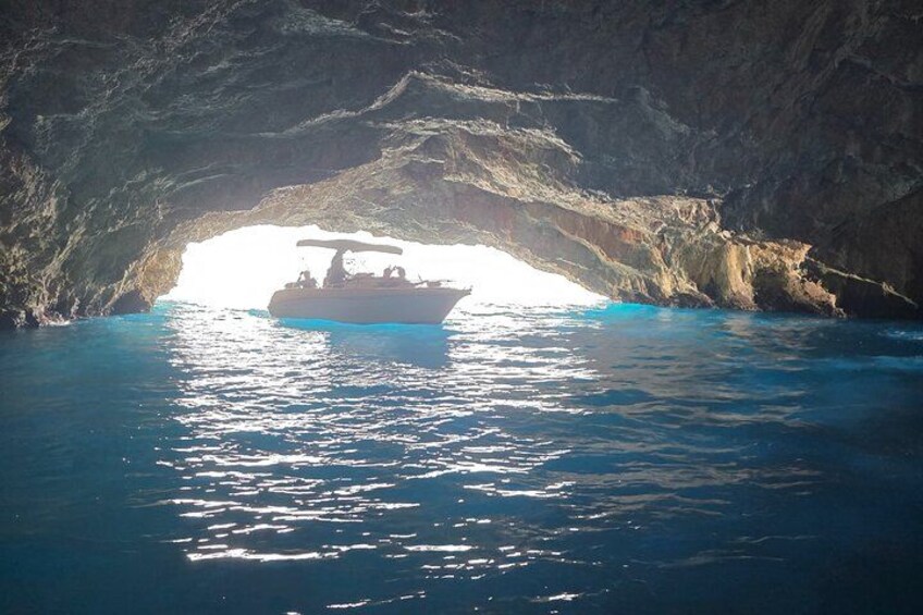 Best from Kotor: Blue Cave, Swimming & Old Town Perast 4H 4