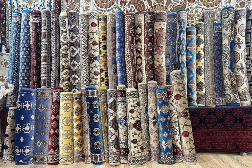 Shopping Carpet in Samarkand 5