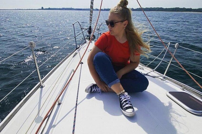 Sopot Yacht Cruise Around the Bay with Welcome Drink 4